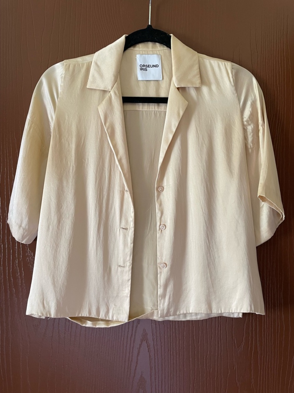 Orseund Iris 100% silk cream/gold  Button up blouse